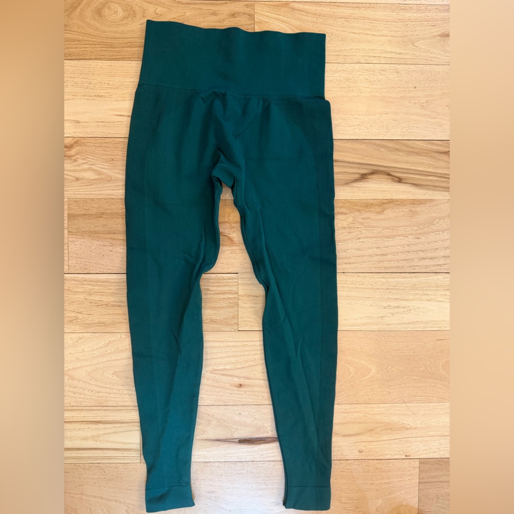 Set Active leggings size medium - Picture 1 of 7